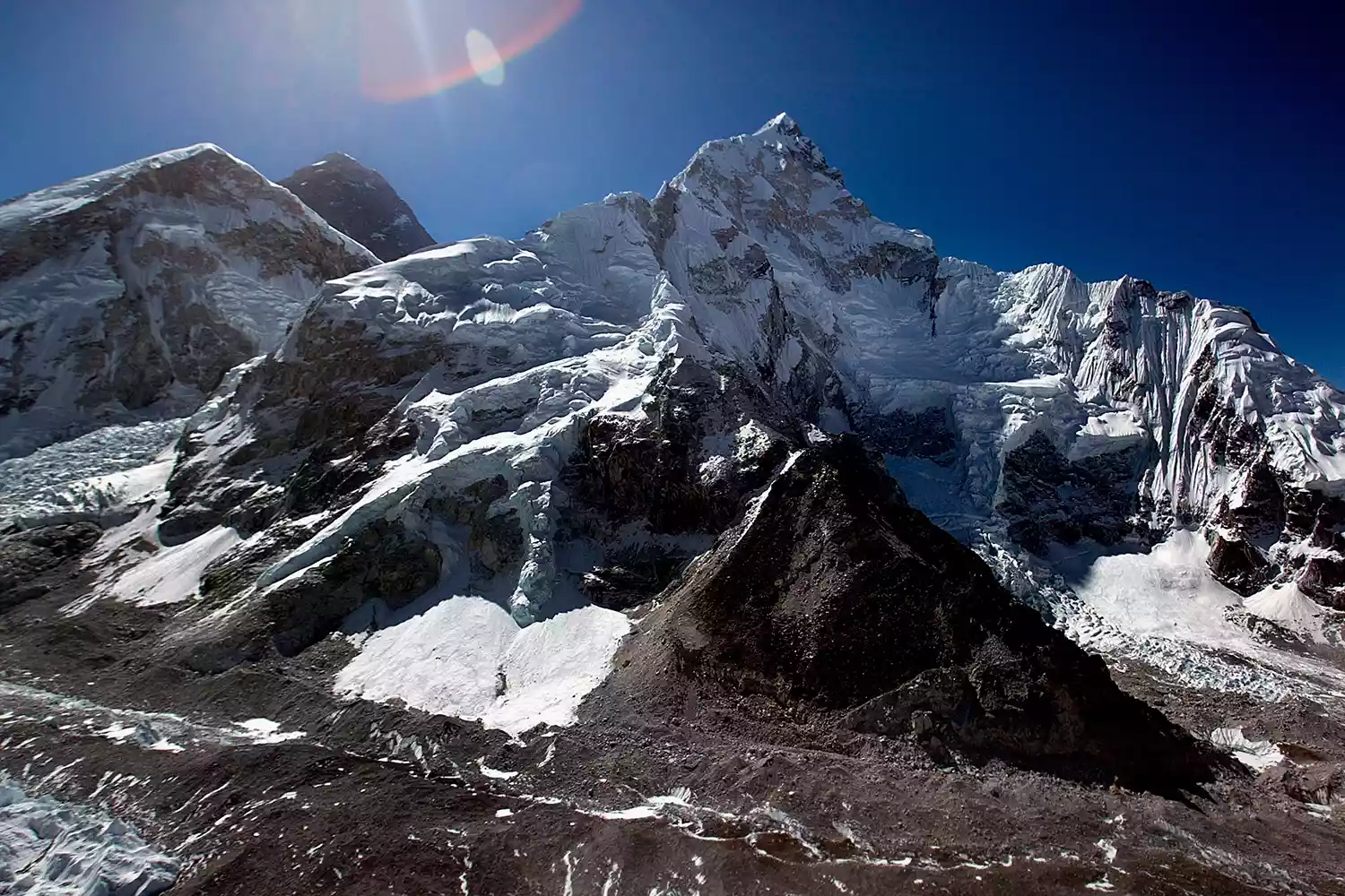 mount-everest-041323-6c5005e4586e4d20a77450b41519ddb2.webp