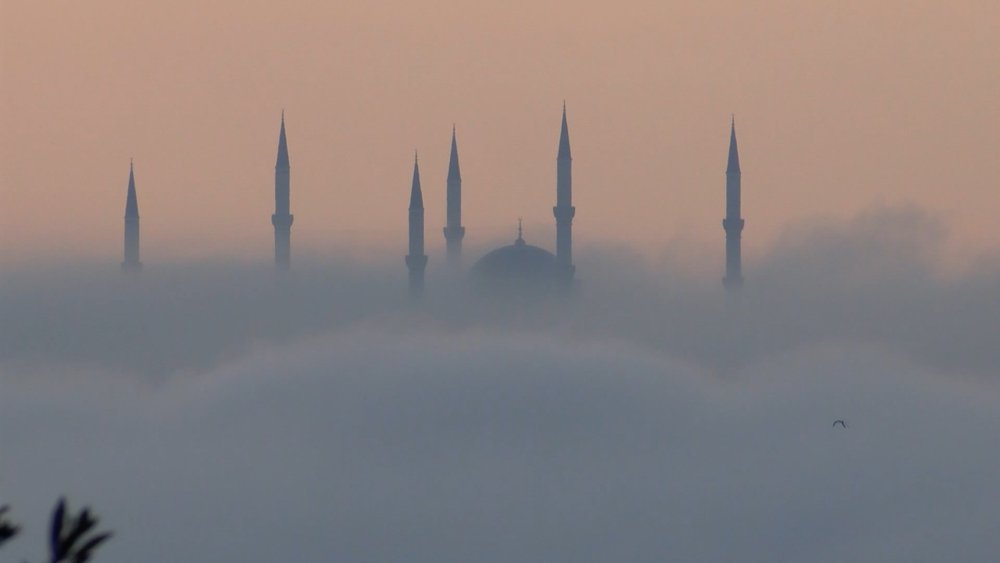 İstanbul güne yoğun sis etkisiyle başladı