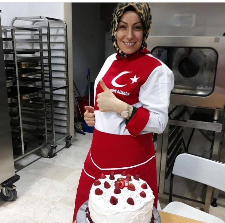 Temizlik Benim İşim Emine Güngör