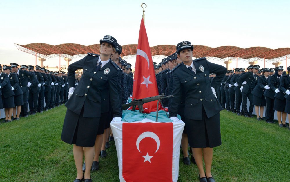 polis akademisi