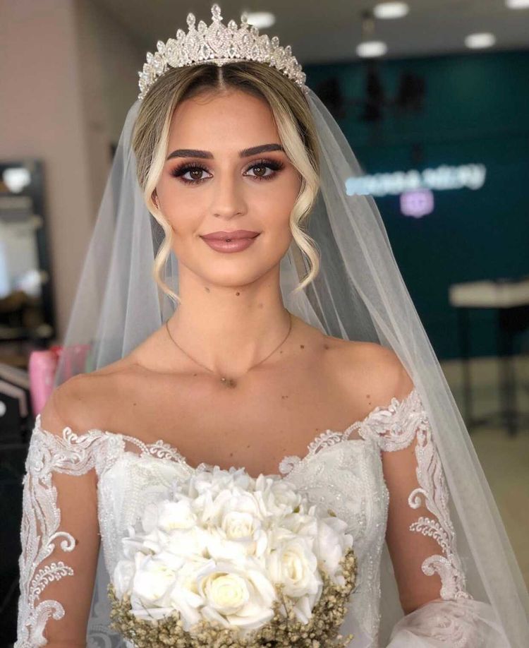 Gelin Evi Dilek kimdir? Dilek Güler Karaca kaç yaşında, nereli ve Instagram hesabı