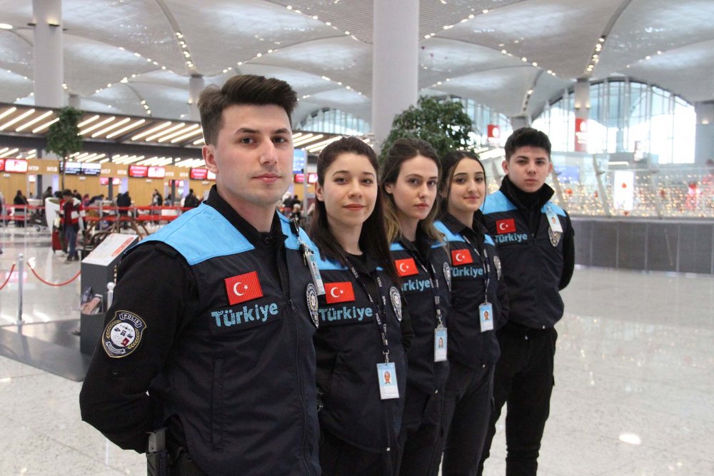 istanbul havalimanı polis üniformaları