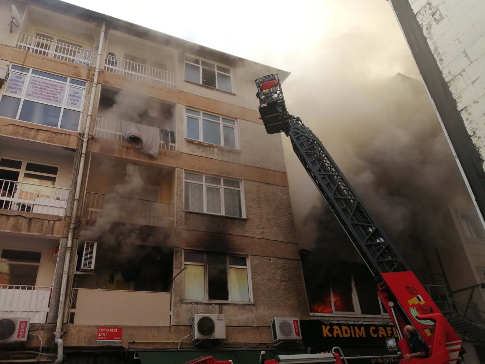 kadıköy yangın