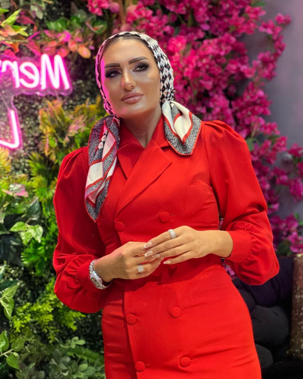 Merve Bakbak kimdir? Gelin Evi Merve Instagram hesabı