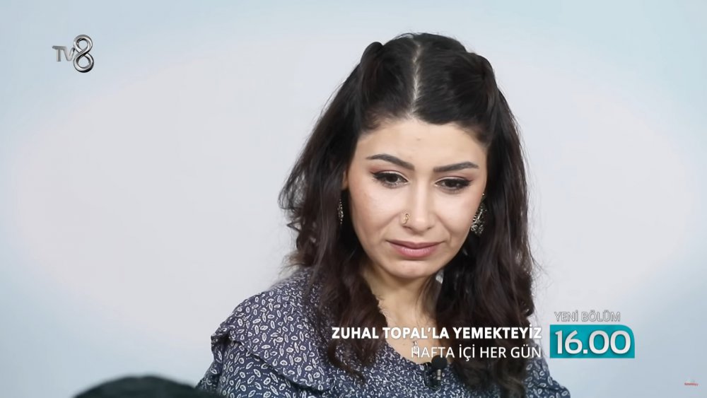 Zuhal Topal'la Yemekteyiz Rojda Çiçek Candar