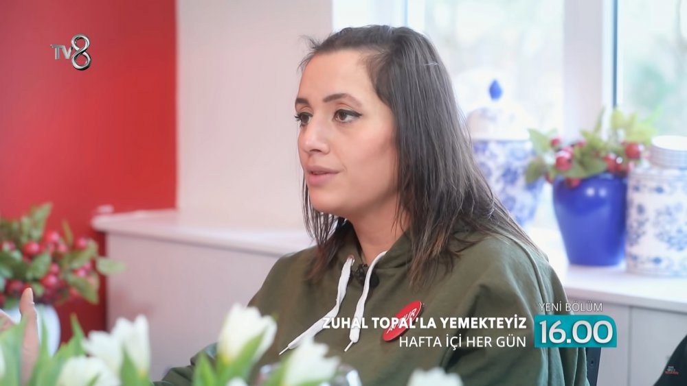 Zuhal Topal'la Yemekteyiz Aynur 