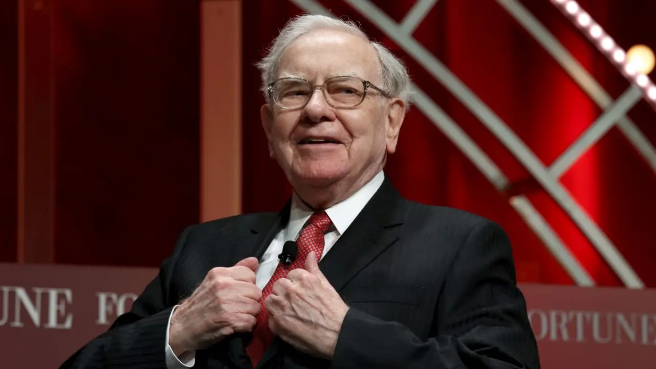 ‘Three Potential Successors’: Warren Buffett Hints At Heir After $1.14 Billion Donation