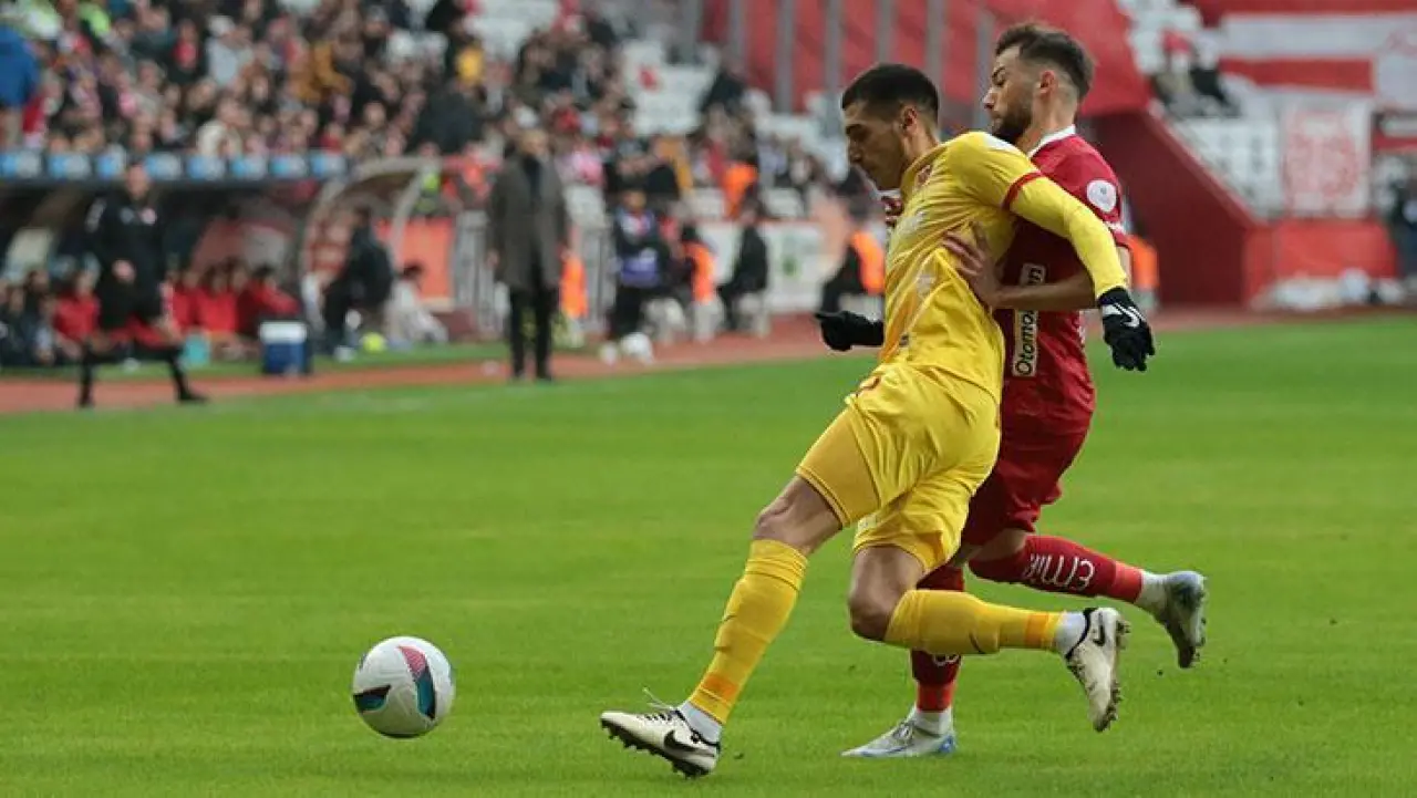 Antalyaspor - Kayserispor maçından kareler